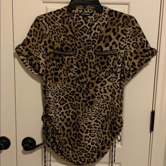 Leopard Blouse - Picture 1 of 8